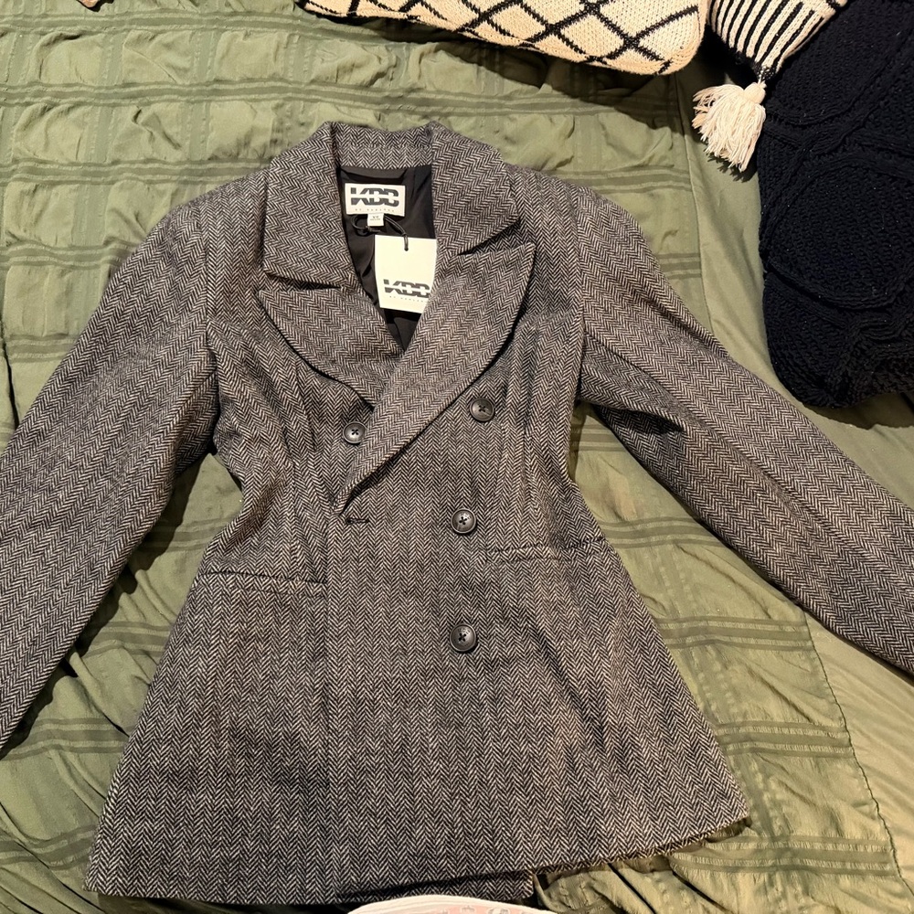Elegant Charcoal Double-Breasted Blazer